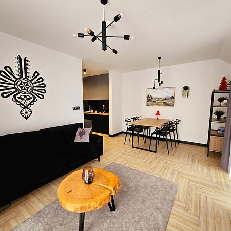 Stylchyn 90 Apartamenty Nad Jeziorem Czorsztynskim 克鲁斯兹考采 外观 照片
