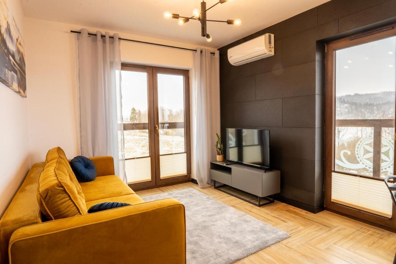Stylchyn 90 Apartamenty Nad Jeziorem Czorsztynskim 克鲁斯兹考采 外观 照片