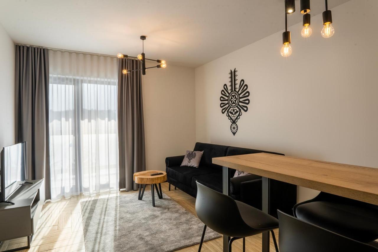 Stylchyn 90 Apartamenty Nad Jeziorem Czorsztynskim 克鲁斯兹考采 外观 照片